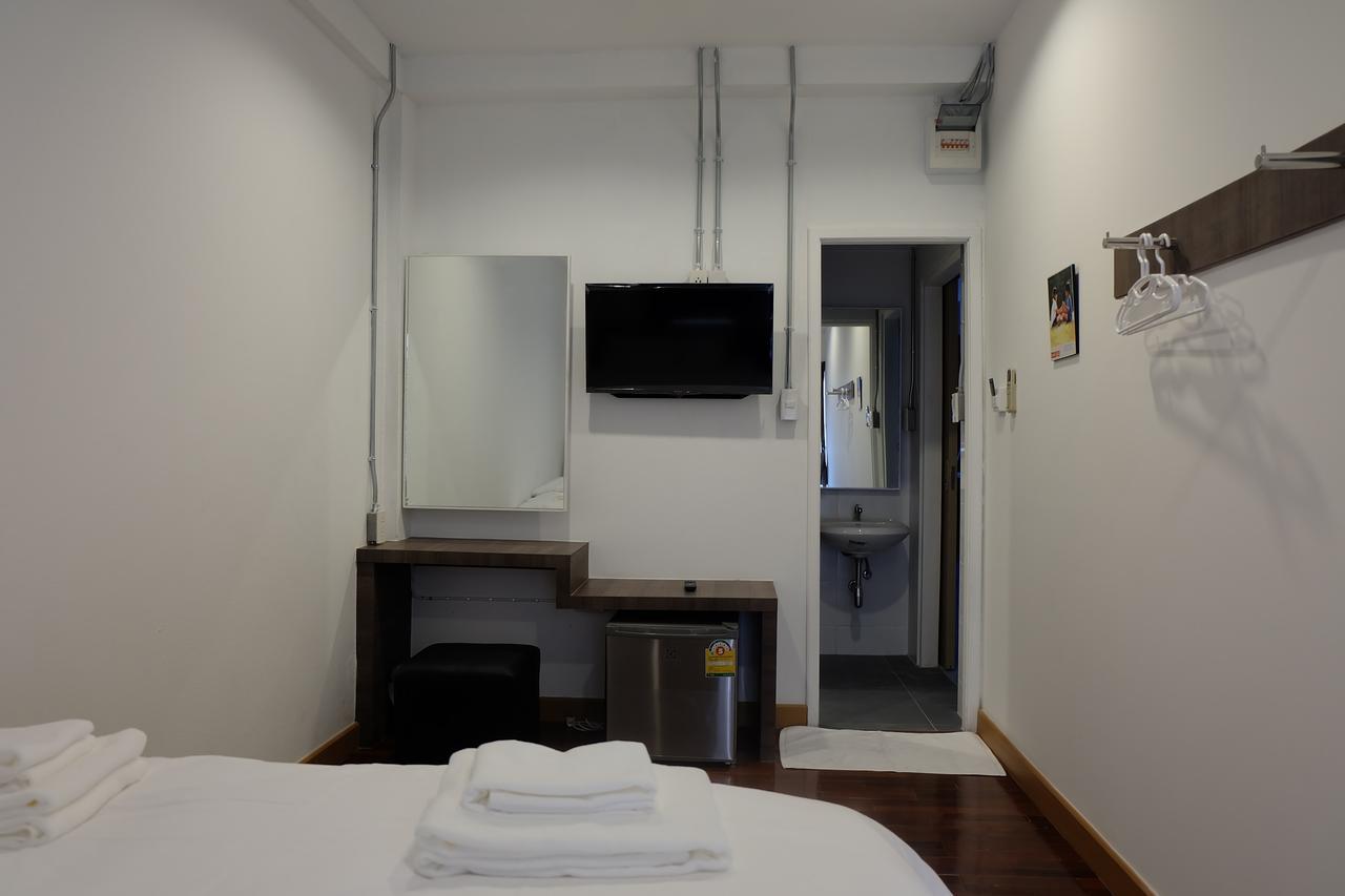 F Plus F Hostel Chiang Mai Eksteriør bilde